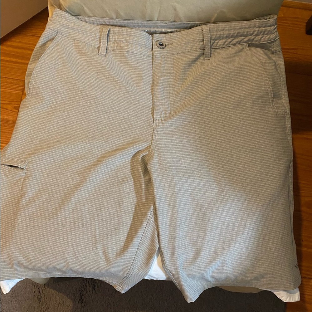 O’Neill crossover men’s shorts